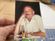 Photo Snapshot 1990' Photo, Couleur Homme, Assis Devant Son Assiette, Verre De Rosé, La Main Sur La Joue Personne âgée - Objets