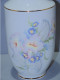 -VASE PORCELAINE De LIMOGES Signé DELAGE BOUQUET DE FLEURS Couleurs Pastels    E - Vasen