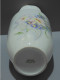 Delcampe - -VASE PORCELAINE De LIMOGES Signé DELAGE BOUQUET DE FLEURS Couleurs Pastels    E - Vazen