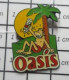 813F Pin's Pins / Beau Et Rare / BOISSONS / DESSIN DE MARGERIN LASCAR ASSOIFFE OASIS - Boissons