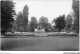 ACQP9-59-0832 - LOMME - Jardin Public Et Monument Aux Morts - Lomme