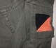 Delcampe - Combinaison Militaire Intégrale De Pilote ? En Toile Kaki écusson Noir Et Orange De 1994 CSV 96L état Très Bon - Uniforms