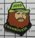 511B Pin's Pins / Beau Et Rare / PERSONNES CELEBRES / BARBU ROUX A CHAPEAU VERT JOSS DE CHAMROUSSE - Personaggi Celebri