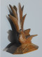Delcampe - - SUPPORT VASE CORNET En BOIS FORET NOIRE Avec Un OISEAU Sculpté Collection    E - Sonstige & Ohne Zuordnung