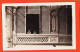 16451 / Carte-Photo Curieuse Façade Bâtiment Balcon Ouvragé Sculpure Pierre Baie Treillis Croisillon Bois 1915s - Other & Unclassified