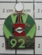 910A Pin's Pins / Beau Et Rare / CARBURANTS / LAMURE POMPE A ESSENCE 1927 - Fuels