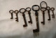 C206 8 Anciennes Clefs De Chateau - France - Old Casstle - Ferro Battuto