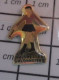 511B Pin's Pins / Beau Et Rare / ASSOCIATIONS / MAJORETTES COLONNOISES - Asociaciones