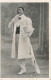 MODE - M.J.S - Un Homme Avec Un Costume élégant - Carte Postale Ancienne - Mode