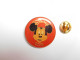 Beau Pin's , Disney , Mickey , Disney Club , Signature En Relief , Diamètre : 28 Mm - Disney