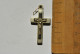 Ancien Pendentif Crucifix Bois Noir Et Metal 2 Kruisbeeld Zwarte Hout En Metaal Reliquaire Chapelet Croix Pectorale - Religion & Esotérisme