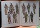 WORLD WAR 2 - COMBAT UNIFORMS AND INSU-IGNIA   - 104 PAGES AND BOOK IN GOOD CONDITION    ZIE  AFBEELDINGEN - Guerra 1939-45