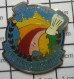 1920 Pin's Pins / Beau Et Rare / ALIMENTATION / SALON DES VINS ET FROMAGES HAGENTHAL TOQUE HEXAGONE - Food