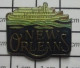 1920 Pin's Pins / Beau Et Rare / VILLES / USA NEW ORLEANS BATEAU A VAPEUR - Ciudades