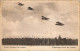 AVIONS SURVOLANT LES TROUPES  VLIEGTUIGEN BOVEN DE TROEPEN  1_4_40    2 AFBEELDINGEN - Guerre 1939-45