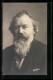 AK Komponist Brahms Im Anzug Mit Vollbart  - Artistes