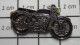 1920 Pin's Pins / Beau Et Rare / MOTOS / MOTO RETRO NOIRE ET ACIER - Motos
