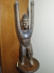 Statue En BOIS Batéba "Ti Puo" Ou "dangereux", Lobi, Burkina-Faso Placée Sur L’autel Familial, Il Implore Le « Thila » - Arte Africano