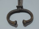 -ANCIEN PINCE NEZ PINCE MUSEAU VACHE Ou TAUREAU Objet De La Ferme OUTIL XXe    E - Antiek Gereedschap