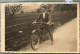 Moto Et Motocycliste Sur Une Route De La Campagne Genevoise, Années 1930 (16'437) - Motorfietsen