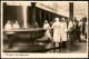 Postcard Karlsbad Karlovy Vary Frauen Am Sprudel 1930 - Tschechische Republik