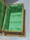 Delcampe - -BOITE à COUTURE/ BIJOUX Contreplaqué Découpé Feuilles Volutes Tissu Vert   E - Cajas/Cofres