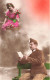 FANTAISIE - Homme - Soldat Lisant Une Lettre De Sa Femme - Colorisé - Carte Postale Ancienne - Hombres