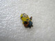 PIN'S   BD   CINÉMA  MINION - BD