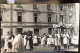 Wilno - Vilnius : 1917 Prêtres Et Procession Au Pied De Grands Immeubles - Jeunes Filles En Blanc (16'383) - Lituanie