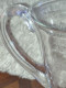 Delcampe - Pichet Broc En Cristal Gravé Décor De Fleurs Feuillage Et Frise Dans Le Goût De Baccarat St Louis - Glass & Crystal