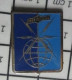 615c Pin's Pins / Beau Et Rare / ESPACE / SATELLITE GLOBE TERRESTRE ECLAIRS TRANSMISSIONS - Espace