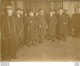 ARRIVEE DES OTAGES A LA GARE DE LYON 01/1916  PHOTO ORIGINALE  11 X 8.50 CM - Guerre, Militaire