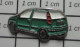 2020  Pin's Pins / Beau Et Rare /  AUTOMOBILES / VOITURE VERTE FIAT PUNTO - Fiat