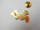 Superbe Pin's , Disney , Mickey , Doré , Signé EuroDisney Winner - Disney