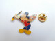 Beau Pin's , Disney , Mickey Peintre , Signé Disney Arthus Bertrand , Grosses Lettres - Disney