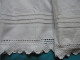 Delcampe - Ancien - Grande Bande D'un Jupon Démonté En Coton Blanc Et Dentelle 199 Cm - Laces & Cloth
