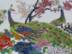 Formidable Assiette Satsuma Japon Vintage, Paons, Fleurs En Porcelaine - Arte Asiatica