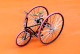 Rudge Central Gear Tricycle   1886  (avec Son Support)  Echelle : 1/15ème - Other & Unclassified