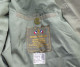 Delcampe - IMPERMEABLE REGLEMENTAIRE POUR OFFICIER  DE L'ARMEE FRANCAISE DE 1965 AVEC CEINTURE , TAILLE MILITAIRE 88M  SOIT TAILLE - Equipaggiamento