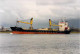 Delcampe - Lot De 100 BATEAUX DE COMMERCE - Photos Couleur Format CPM Cargo Ferry Merchant Ship Tanker Carrier Boats 1980-2000 - 100 - 499 Karten