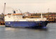 Delcampe - Lot De 100 BATEAUX DE COMMERCE - Photos Couleur Format CPM Cargo Ferry Merchant Ship Tanker Carrier Boats 1980-2000 - 100 - 499 Postcards