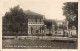 FRANCE - Hyères Les Palmiers (Var) - Vue Sur L'entrée Des Casernes - Vue Générale - Animé - Carte Postale Ancienne - Hyeres