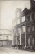 Métiers - N°83169 - Pompiers En Bas D'un Bâtiment - Carte Photo à Localiser - Pompieri