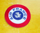 TISSU PATCH : AIR FRANCE , DIAMETRE 9 CM , BON ETAT VOIR PHOTO . POUR TOUT RENSEIGNEMENT ME CONTACTER. REGARDEZ MES AUTR - Ecussons Tissu