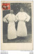 CARTE PHOTO LIEU NON IDENTIFIE  DEUX HOMMES EN TABLIER - A Identifier