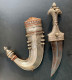 Delcampe - SUPERBE TRES IMPOSANT POIGNARD JAMBIYA, CIRCA 1920, YEMEN, QATAR, ARABIC KHANJAR ARABE - Knives/Swords