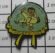 713F Pin's Pins / Beau Et Rare : SPORTS / CLUB JUDO FAULQUEMONT CREHANGE CEINTURE JAUNE - Judo