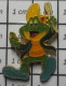 713B Pin's Pins / Beau Et Rare : ALIMENTATION / GReNOUILLe SMACKS CEREALES - Levensmiddelen