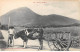 Agriculture - N°82697 - Le Puy De Dôme - Homme Près D'un Attelage Tiré Par Une Vache - Attelages