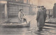 MAISONS-ALFORT (Val-de-Marne) - La Crue De La Seine (Janvier 1910) - Un Vicaire Prête Son Concours Aux Sauveteurs - Maisons Alfort